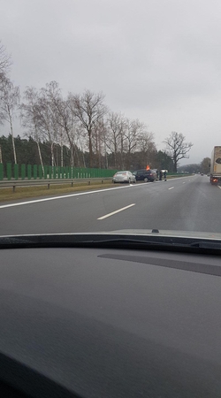 Į avariją magistralėje pateko taksi automobilis, nukentėjo keleivis