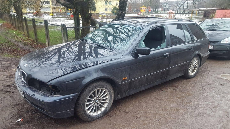 Šančių gyventoja prašo pagalbos: vagys neaplenkė ir jos BMW