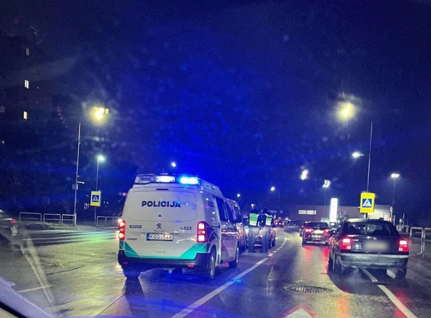 Per avariją Vilijampolėje nukentėjo nepilnametis: eismas – paralyžiuotas