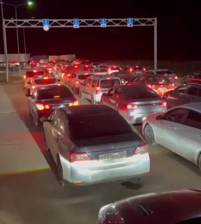 Karo ekspertas: mums neapsimoka, kad žmonės bėgtų iš Rusijos