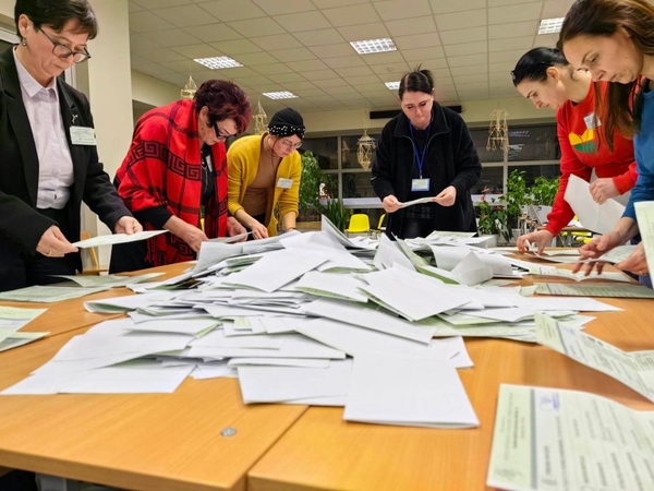 Tarpiniai rinkimų rezultatai: aiškėja lyderiai