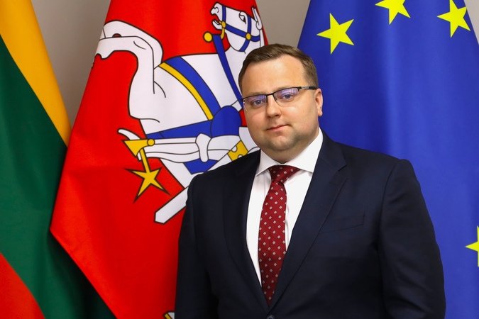 Finansų ministerijos politinę komandą papildė trečiasis viceministras