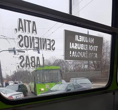 Nesėkminga savaitė: į avariją Kaune vėl pateko troleibusas