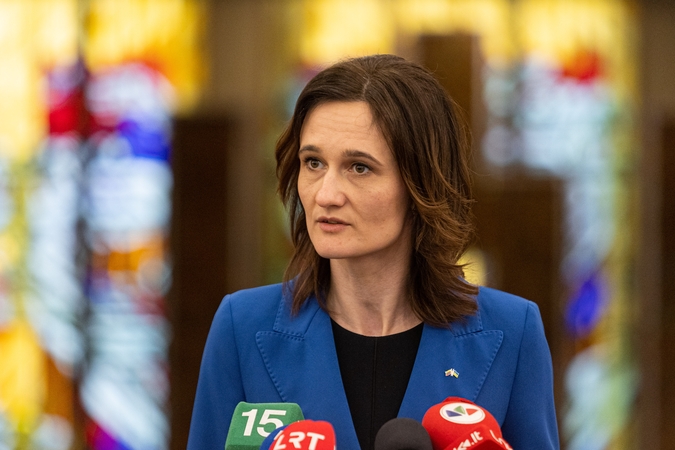 Seimo vadovė Romoje sieks Italijos kolegų palankumo NATO viršūnių susitikimo sprendimams