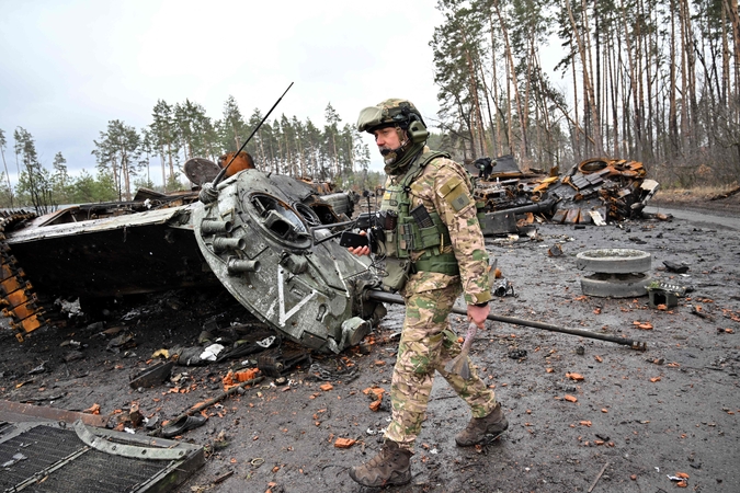 Rusija raketomis atakavo Ukrainos Mykolajivo miestą, yra aukų