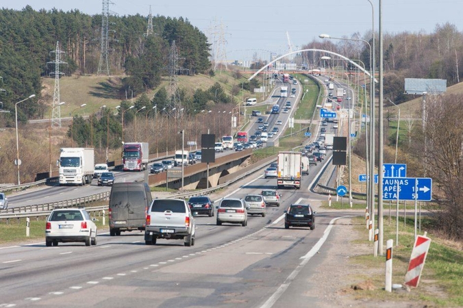 Naujas etapas rekonstruojant magistralę – bus statomas tiltas per Nerį