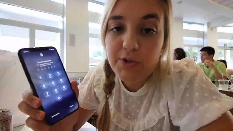 Griežta tvarka: „Apple“ atleido inžinierių, kurio dukra nusifilmavo su „iPhone X“ 