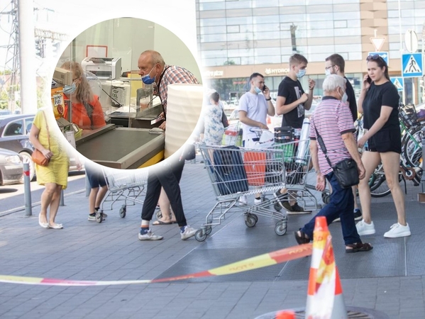 Prekybos centruose – chaosas dėl kaukių: jų nedėvinčius tenka gaudyti, raminti jėga