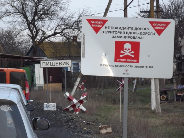 Pavojinga: Ukrainos laukai šalia kontaktinės linijos – vieni labiausiai užminuotų pasaulyje.