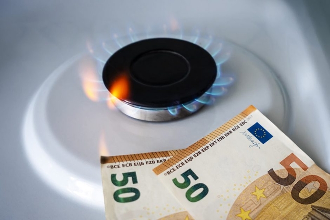 Ekspertai: įsigaliojančios dujų kainų „lubos“ – tik formalumas