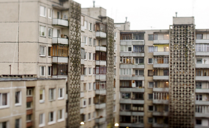 Stoja piestu prieš daugiabučių griovimą: kur žmonės gyvens, jei nuvers namus?