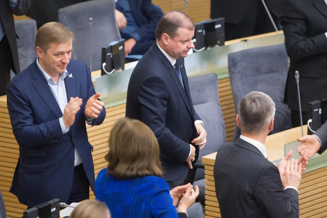 Šimtas Seimo dienų ne politikų akimis