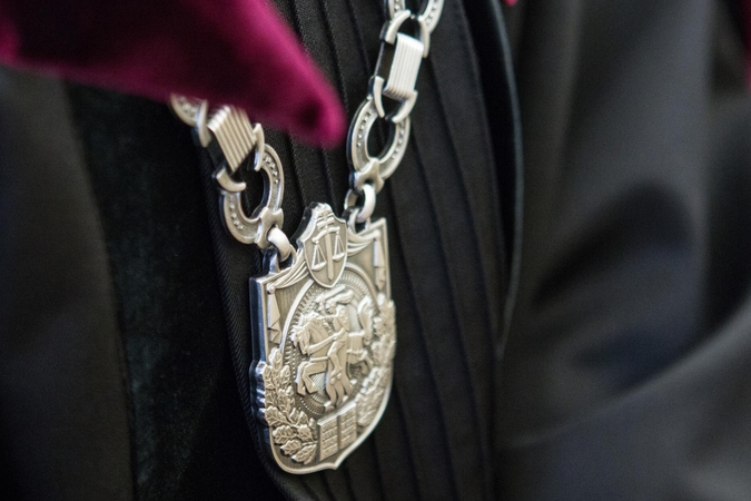Teismas paleido dar du „Šiaulių plento“ kyšininkavimo bylos dalyvius