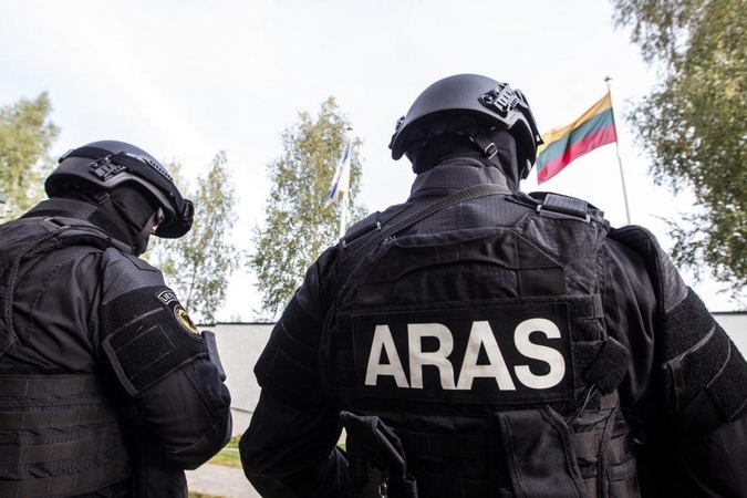 Apie bombą Seime melavusiam vyrui – viešieji darbai