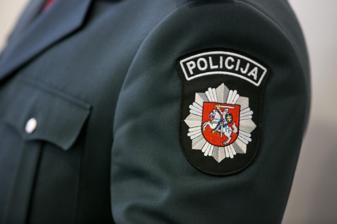 Neblaivi panevėžietė policininkui pademonstravo kovos meną