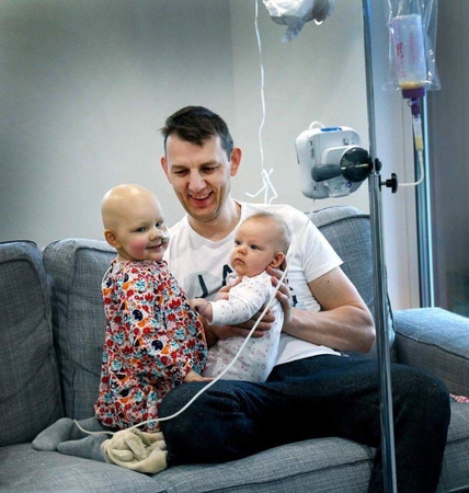 Lietuviai neliko abejingi mažosios Gabriellos ligai