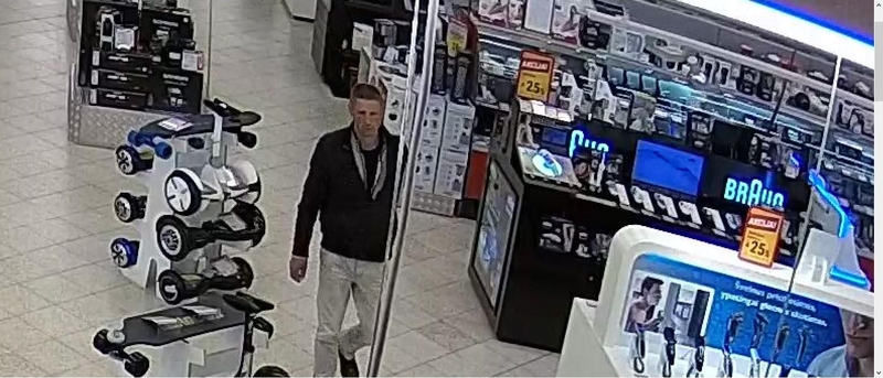 Šis vyras gali turėti informacijos apie vagystę – gal atpažįstate?