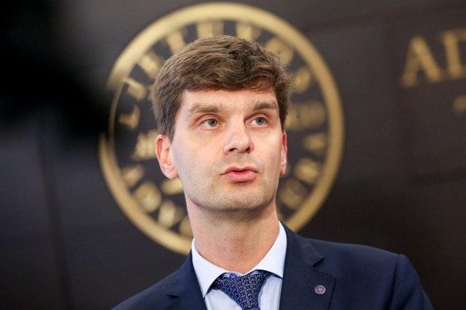 Kurio kovotojo už teisybę aureolė ryškesnė