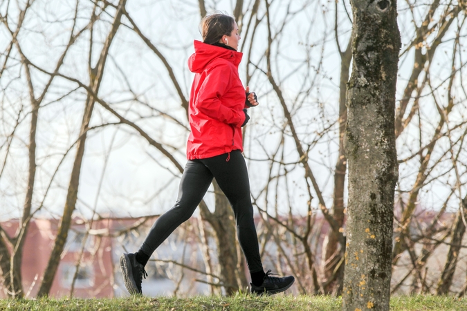 Svarbu: judesio profesionalai tiek vaikus, tiek suaugusiuosius skatina į savo kasdienybę įtraukti kuo daugiau aktyvaus judėjimo.