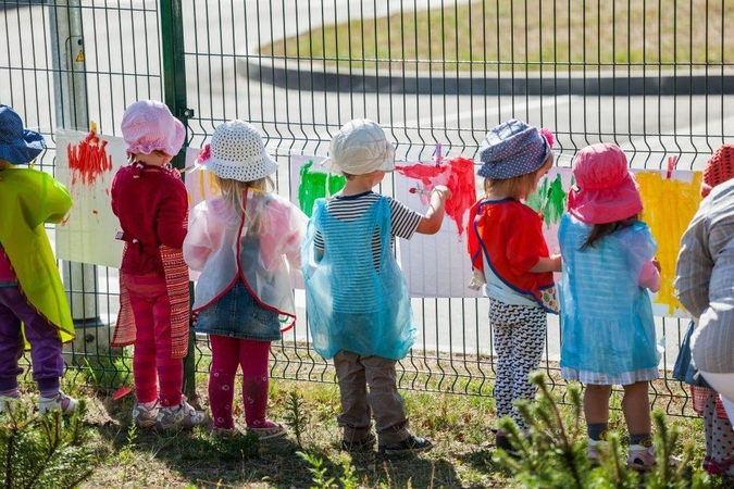 Kauno rajono vaikams miesto darželiai neturėtų brangti: yra du saugikliai