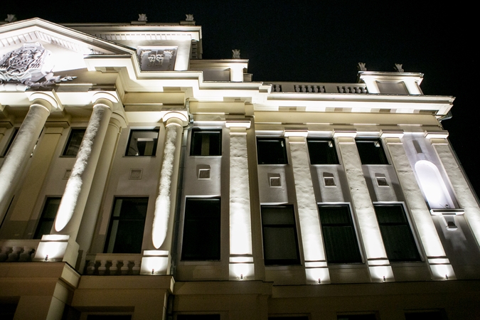 Kauno akcentai – dar ryškesni: miestas nušvietė unikalios architektūros pastatus