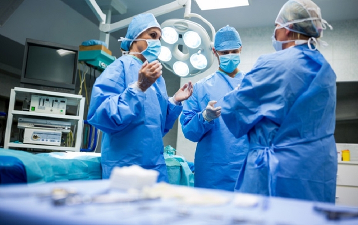 Pirmą kartą tokią operaciją atlikę Lietuvos medikai: tikimės geriausio