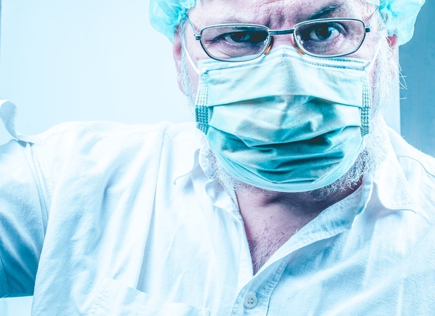 S. Čaplinskas paaiškino, kaip medicininės kaukės apsaugo nuo koronaviruso