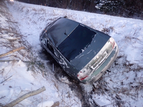 Kėdainiuose pavogtu automobiliu ilgai nesidžiaugė 