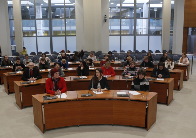 Per Nacionalinį diktantą rašytas J. Sasnausko tekstas