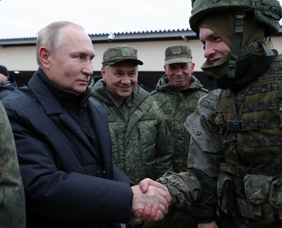 Įvardijo netikėtą priežastį, kodėl V. Putinas nenaudos branduolinio ginklo