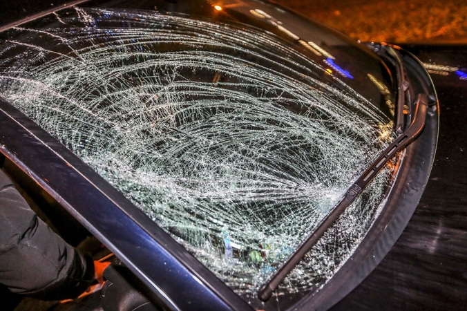 Nelaimė Kaune: 80-mečio vairuojamas automobilis perėjoje partrenkė nepilnametį
