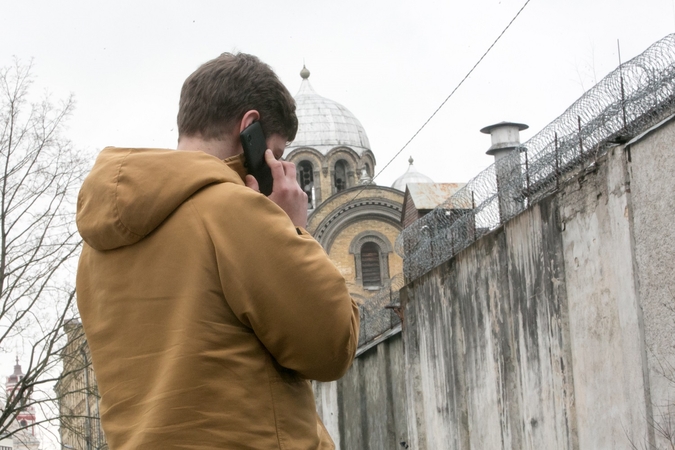 Pravieniškių nuteistasis gavo dar vieną bausmę – kalės metus už sukčiavimą