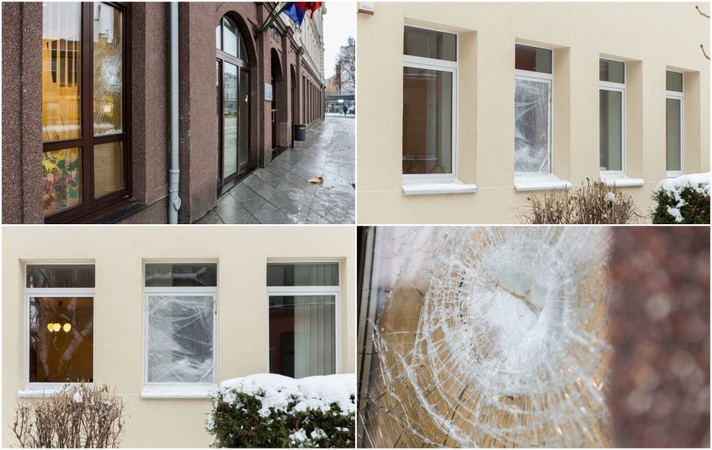 Įtariamąjį Kauno apylinkės teismo langų daužymu teis jo teisėjai?