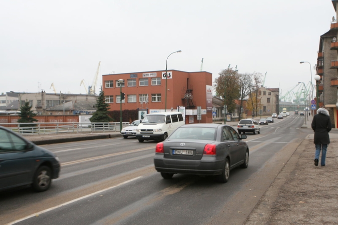 Kelininkai perspėja: Lietuvos keliuose yra slidžių ruožų