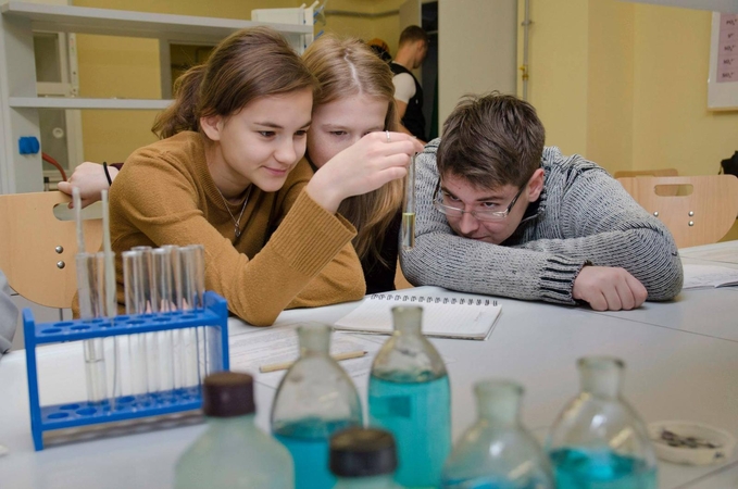 Mokiniai pamokas keis į paskaitas Klaipėdos universitete