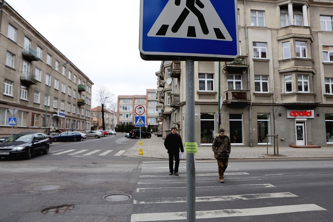 Klaipėdos centras virsta skelbimų lenta