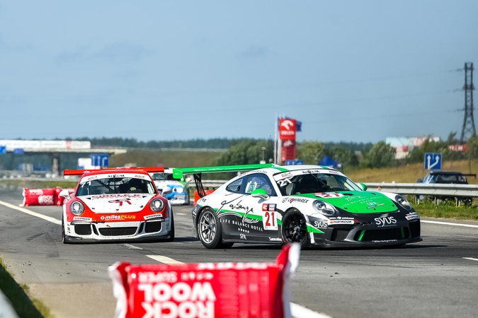 „Aurum 1006 km lenktynėse“ – dar viena „Porsche“ pergalė
