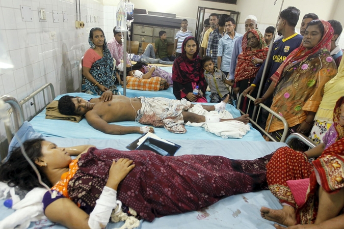 Bangladeše per išpuolį šiitų šventovėje žuvo vienas žmogus