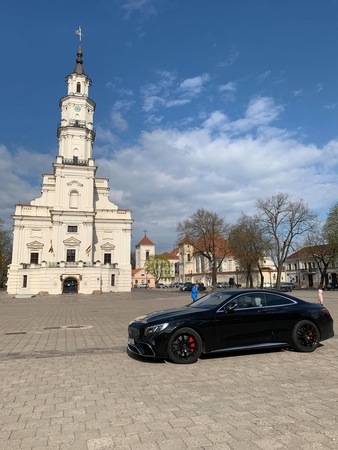 Velykų sekmadienį – akibrokštas Rotušės aikštėje