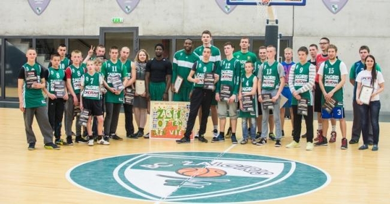 Kauno „Žalgiris“ ir „One Team“ programa keičia gyvenimus