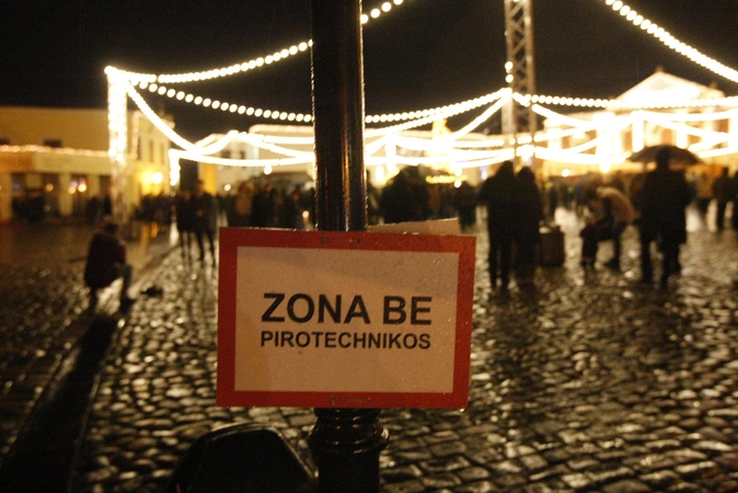 Butelyje sprogusi petarda sužalojo paauglį