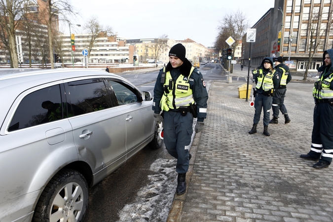 Kelių policininkus nustebino pažeidėjos paaiškinimas