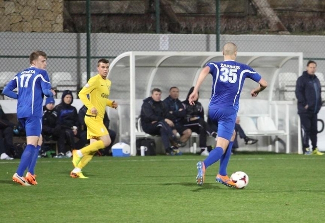 „Atlantas“ Kipre skina vien pergales