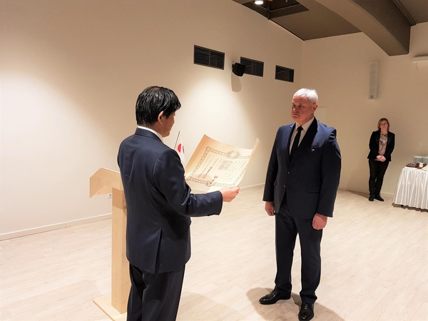 Klaipėdos merui įteiktas Japonijos apdovanojimas