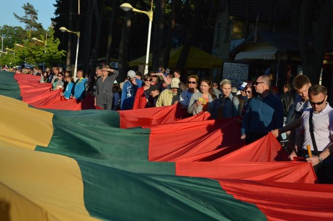Valstybės dieną palangiškiai raginami švęsti su šeimomis