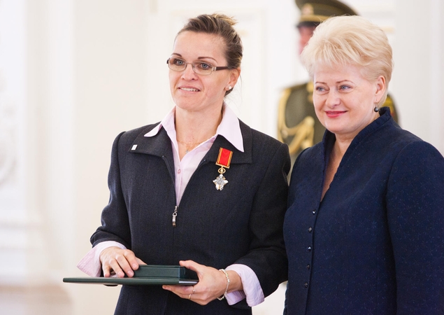 Ramunė Adomaitienė ir Dalia Grybauskaitė.