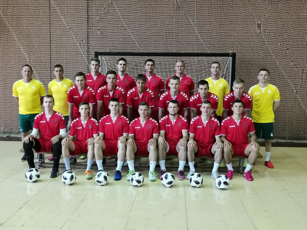 Geriausi Lietuvos salės futbolo žaidėjai tobulės specialiame centre