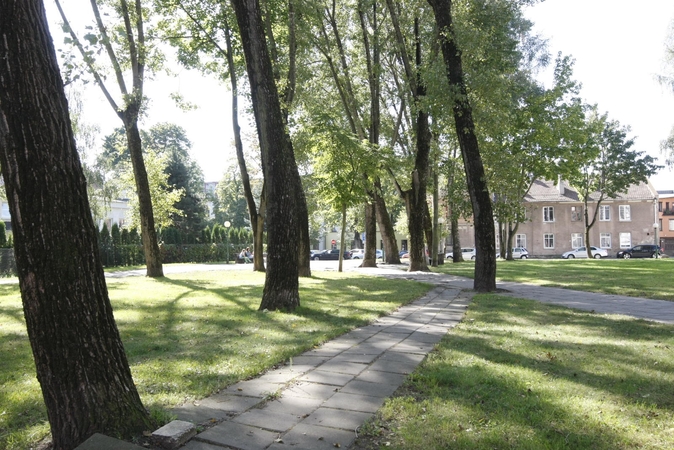 Idėjos: iki penktadienio buvo laukiama pasiūlymų, kaip ateityje galėtų atrodyti skveras tarp Bokštų ir Puodžių gatvių su paminklu Vydūnui.