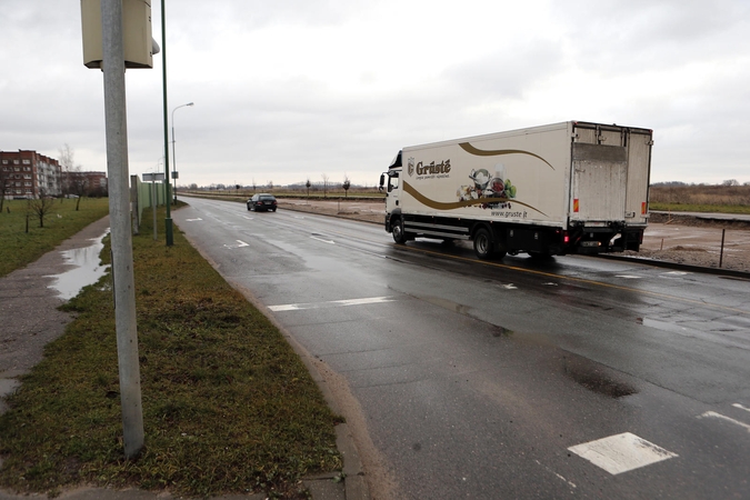 Naujiena: transportas vėl gali važiuoti Jūrininkų prospektu.