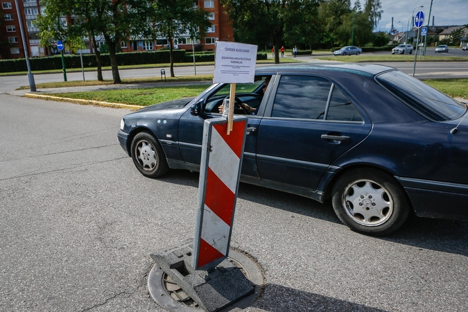 Klaipėdiečiai pasišaipė iš netvarkos mieste